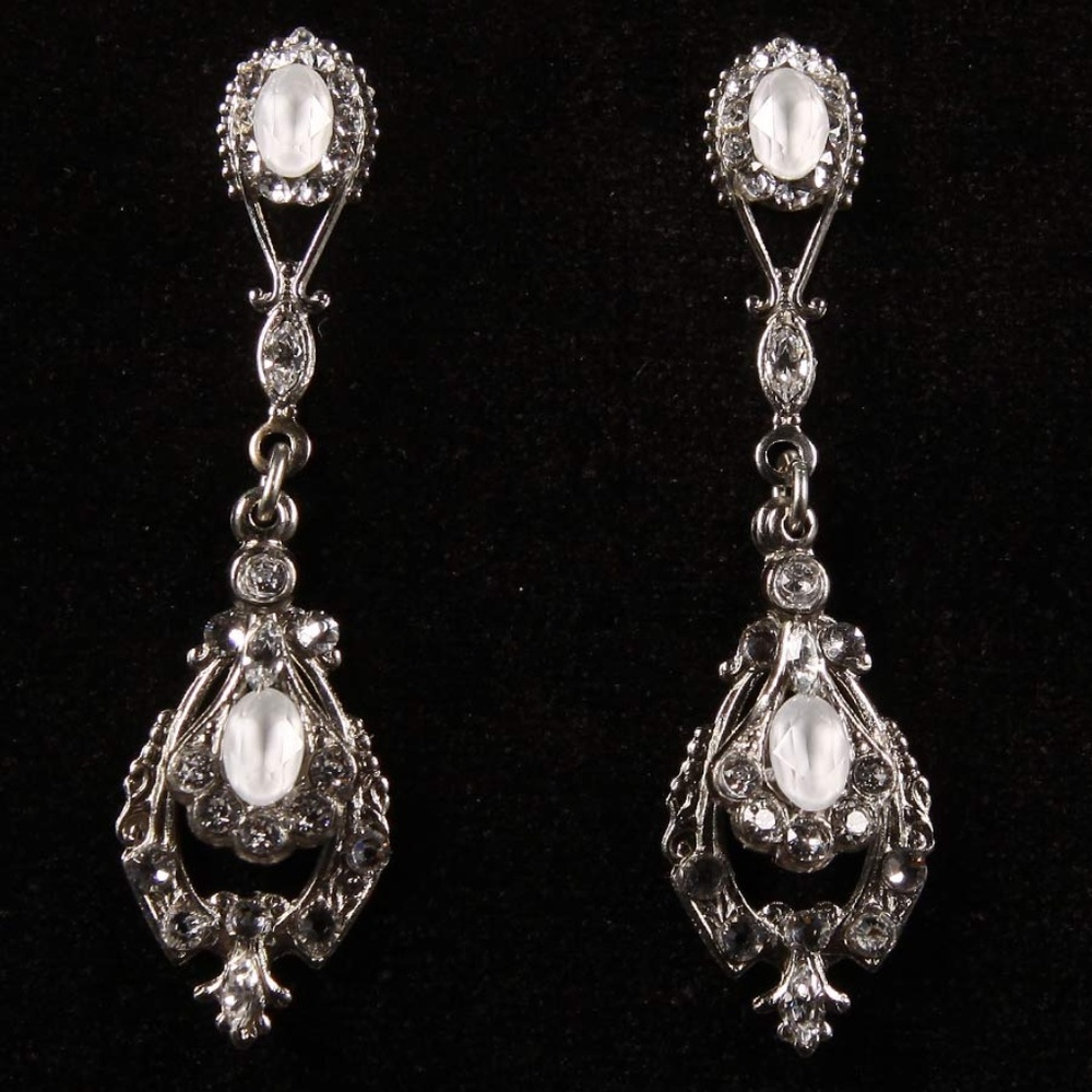 Maria Elena E 603 Swarovski Crystal Earrings